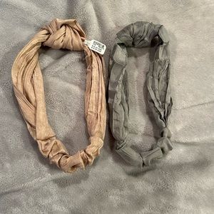 NWT Anthropologie head bands in cream and olive